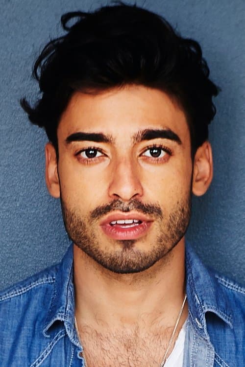 Jade Hassouné photo