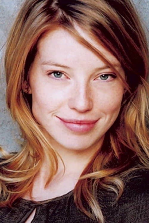 Joanna Douglas photo