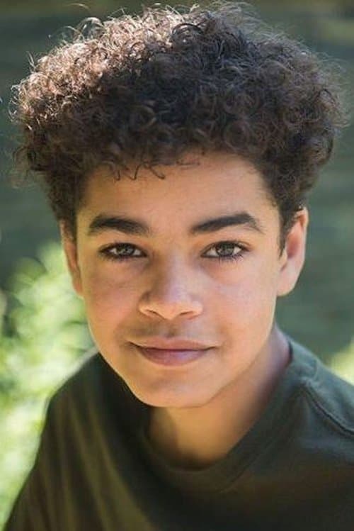 Amir Wilson photo