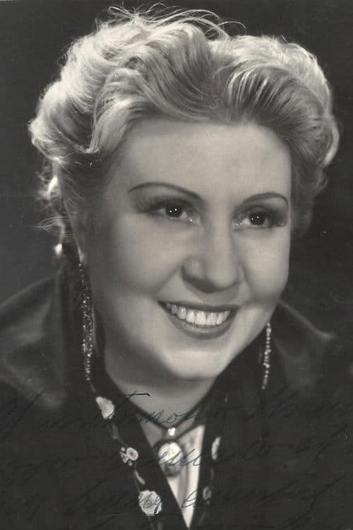 Julia Lajos photo