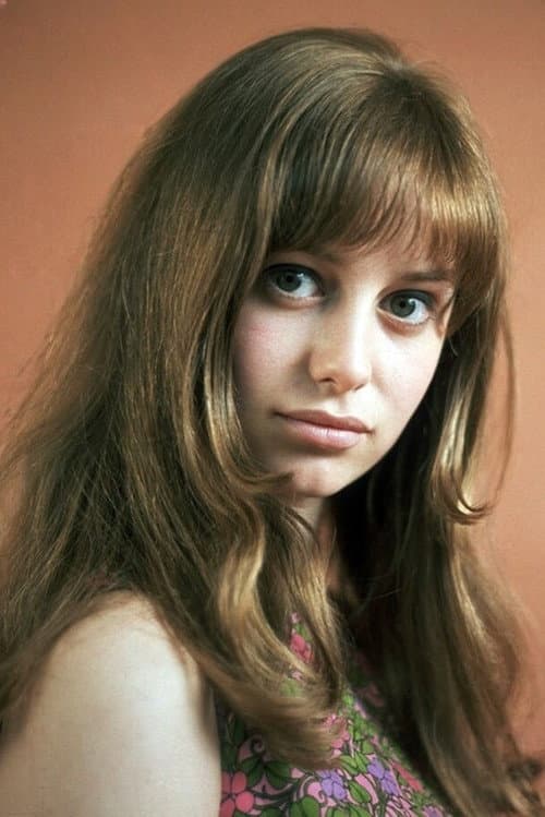 Susan George photo