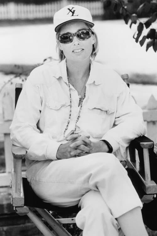 Tamra Davis photo