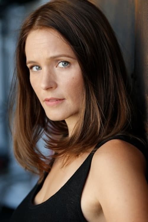 Erin Kelly photo