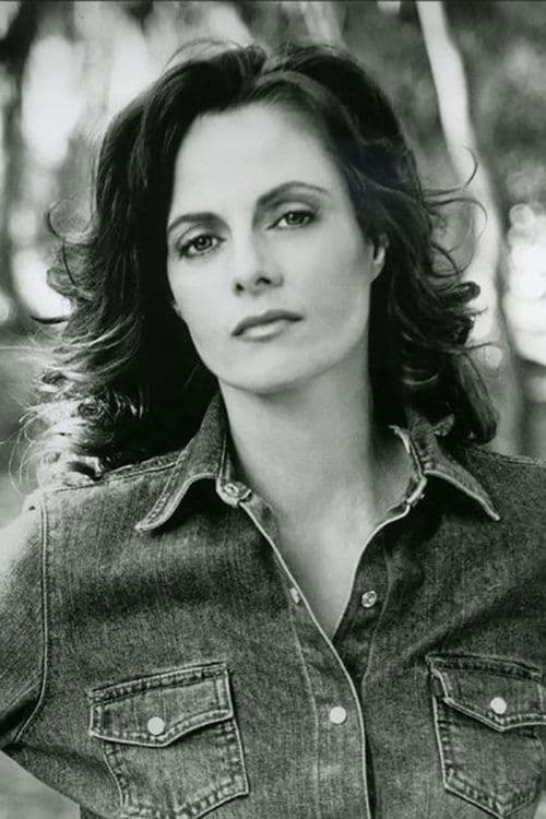 Lisa Blount photo