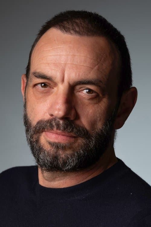 Фото Edon Rizvanolli