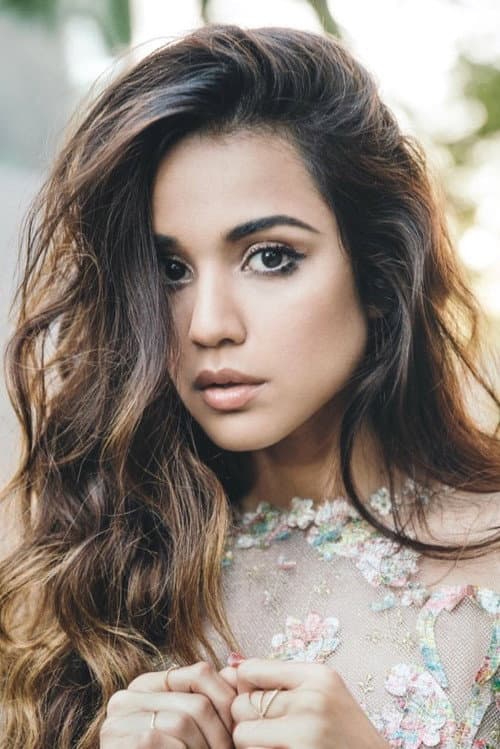Фото Summer Bishil