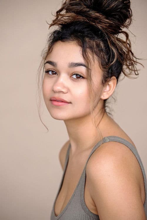 Madison Bailey photo