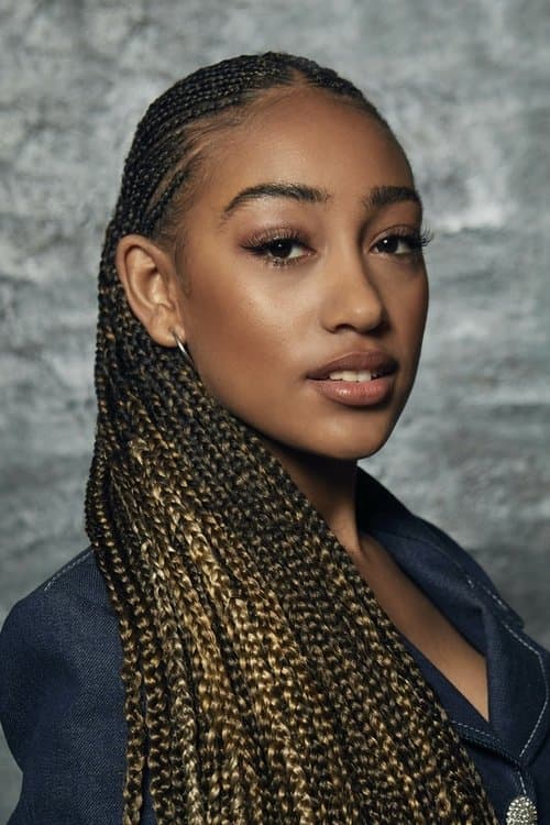 Фото Lexi Underwood