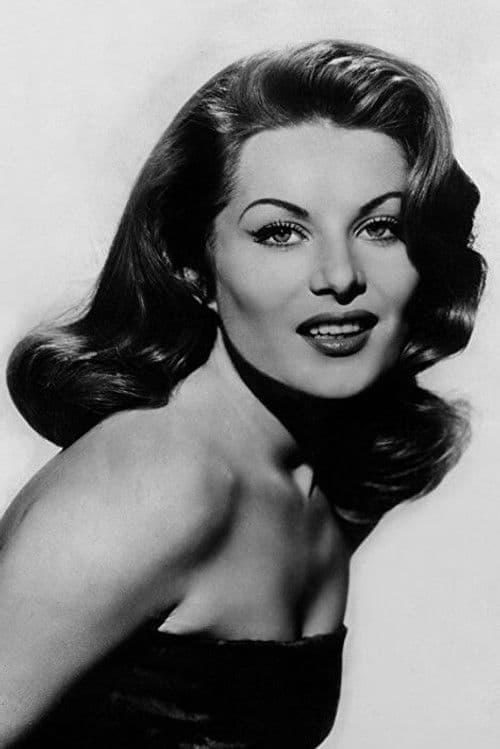 Belinda Lee photo