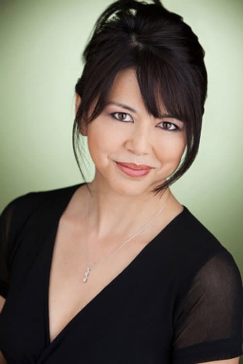 Yumi Iwama photo
