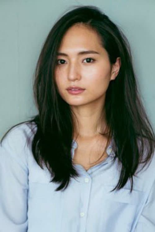 Фото 山賀琴子