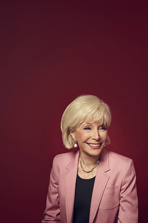 Фото Lesley Stahl