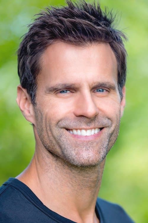Фото Cameron Mathison