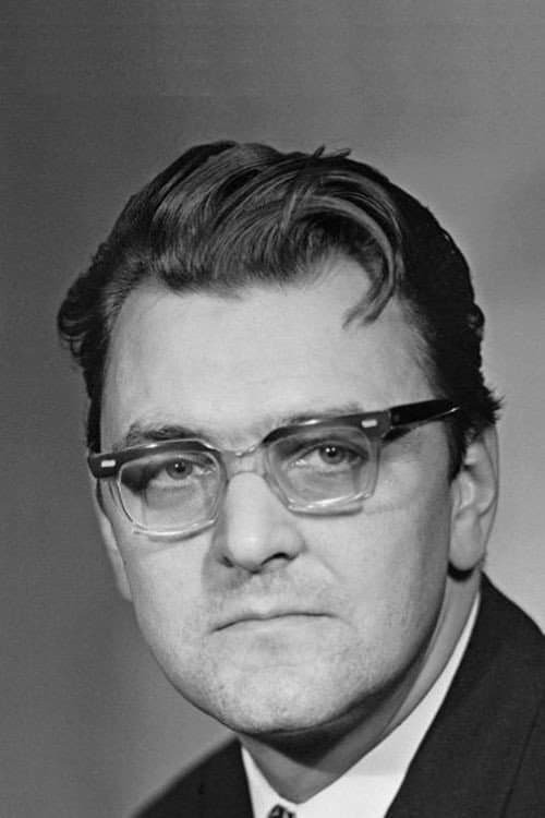 Юрий Яковлев photo