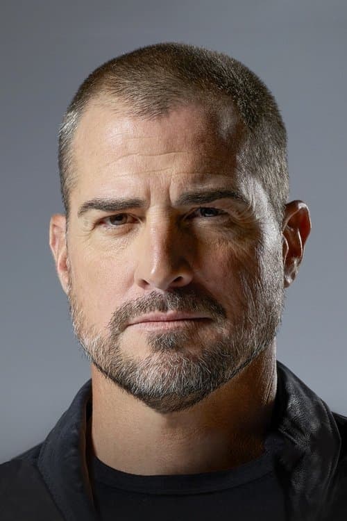 Фото George Eads