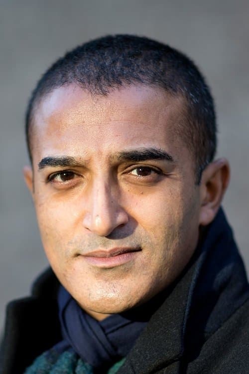 Фото Adil Ray