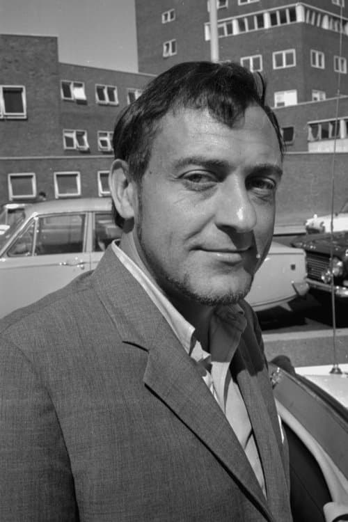 Фото Harry H. Corbett
