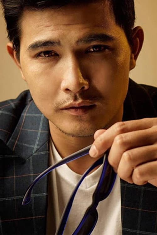 Quang Sự photo