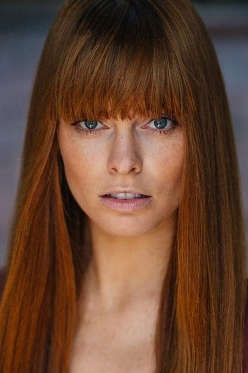 Chloe Hurst photo