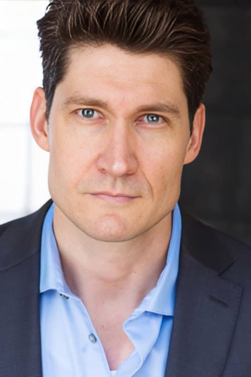 Matthew Roy photo