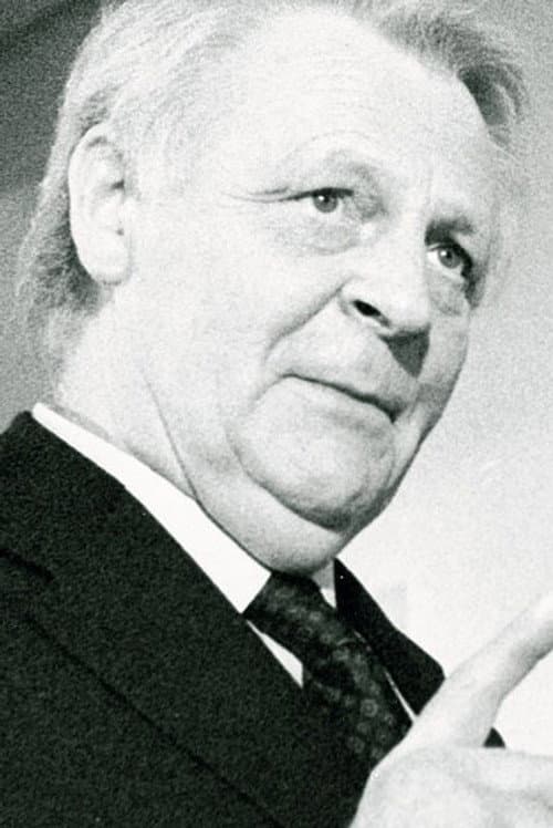 Arnold Marquis photo