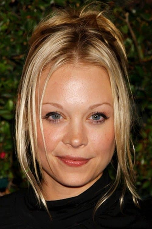 Alexandra Holden photo