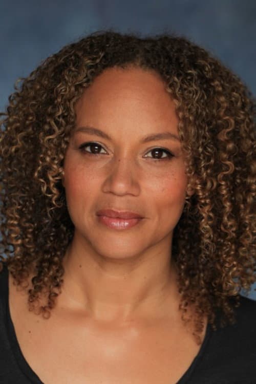 Фото Angela Griffin