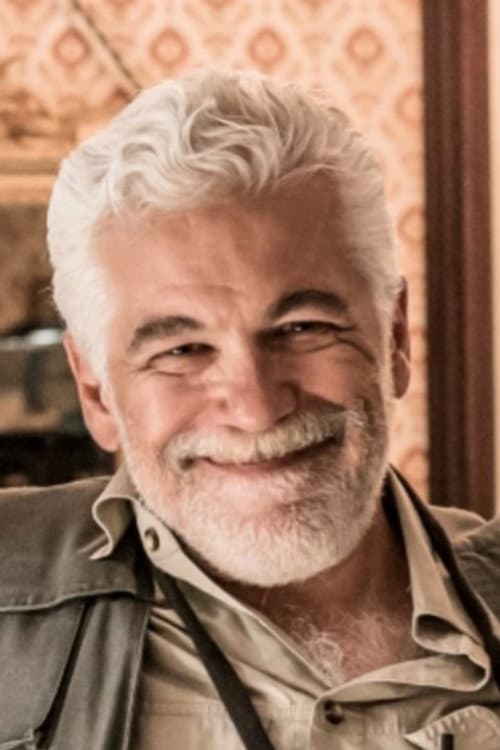 Luis Estrada photo