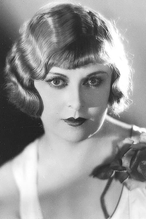 Фото Gertrude Astor