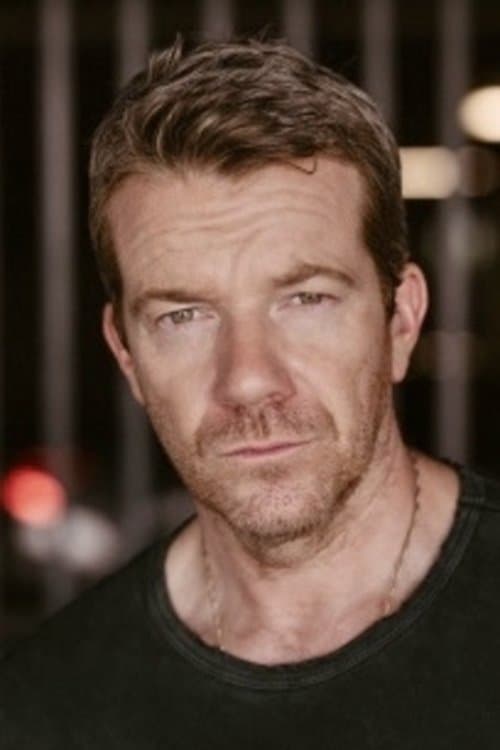 Фото Max Beesley