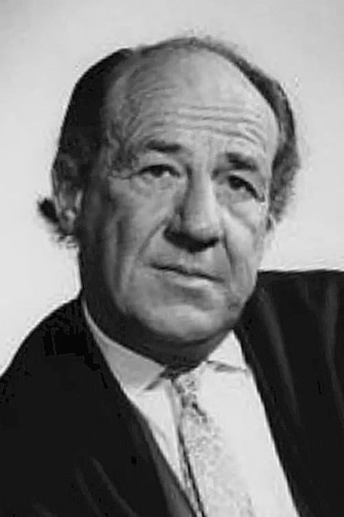 Michael Hordern photo