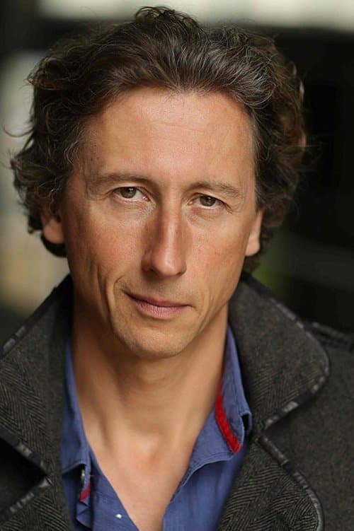 Nicholas Rowe photo
