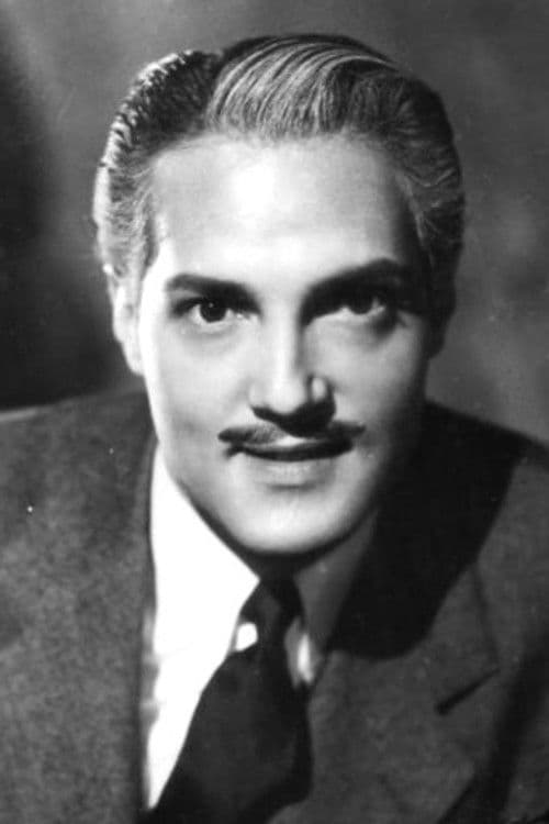 Roberto Cañedo photo