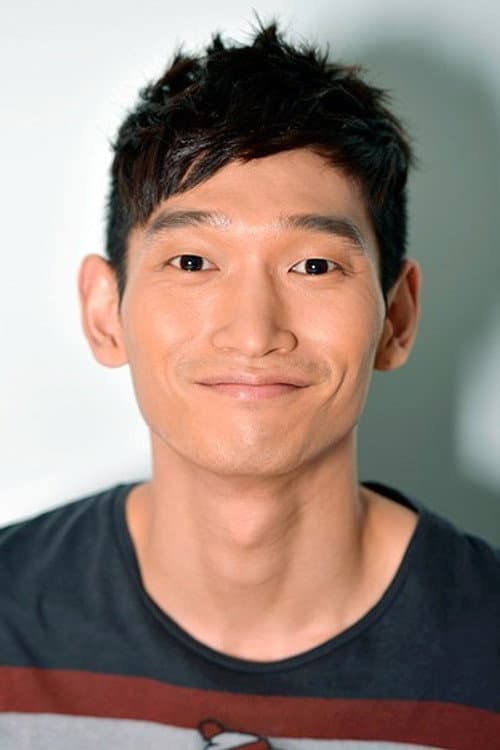 최권 photo