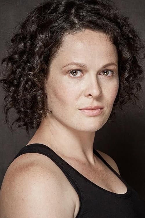 Claire Armstrong photo