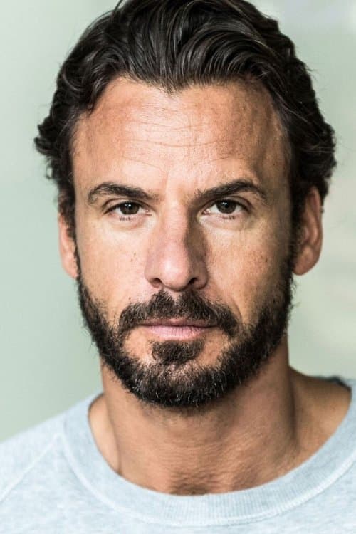 Stephan Luca photo