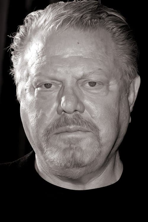 William Lucking photo