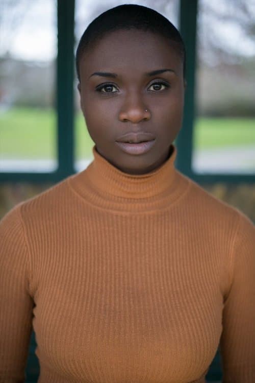 Фото Ann Akinjirin