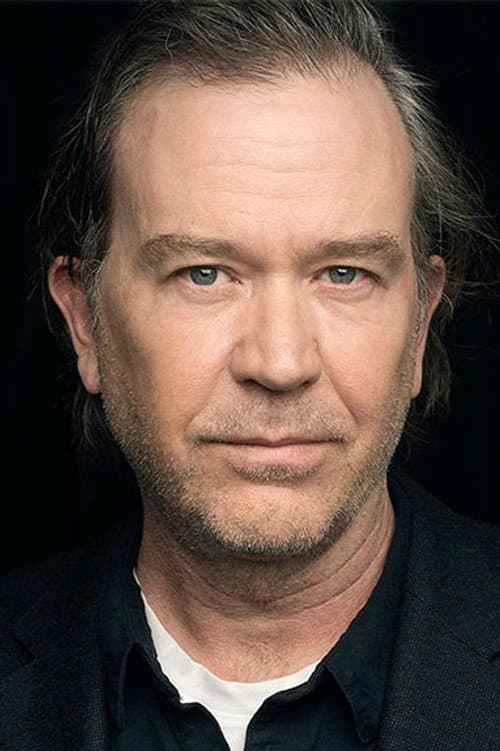 Фото Timothy Hutton
