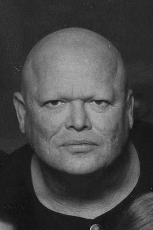 Milton Reid photo