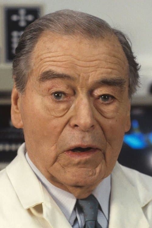 Sebastian Shaw photo