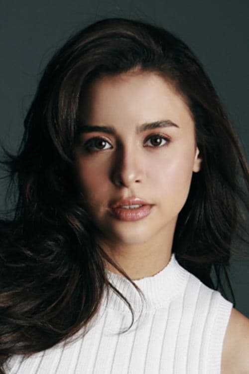 Фото Yassi Pressman