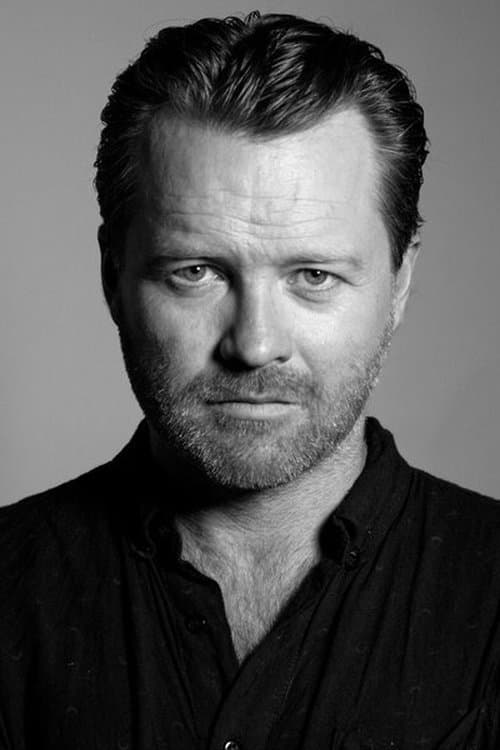 Anthony Hayes photo
