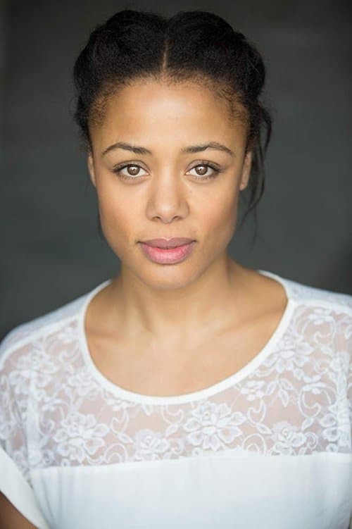 Nina Toussaint-White photo