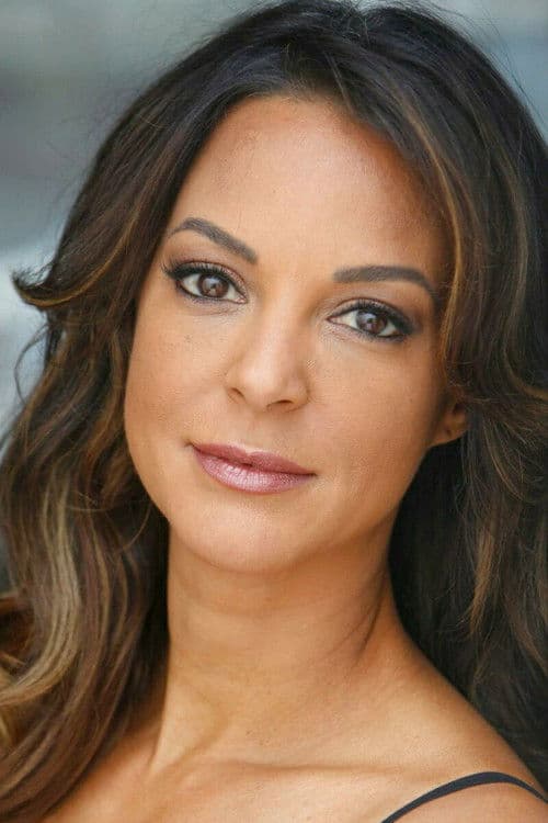 Eva LaRue photo
