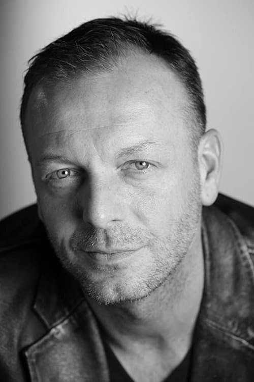 Фото Hugo Speer