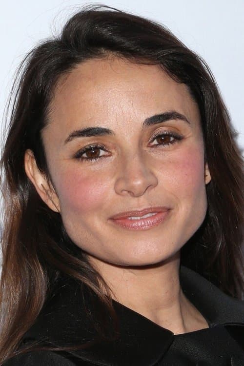 Mía Maestro photo