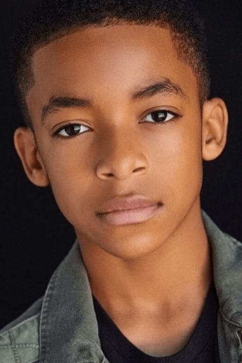 Фото Isaiah Russell-Bailey