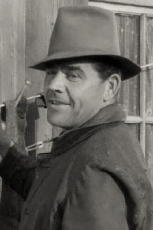 Pat Flaherty photo