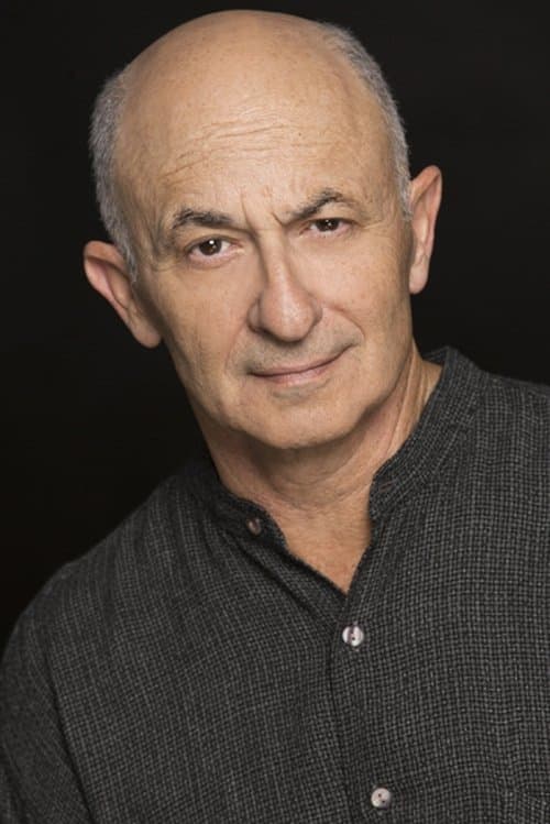 Robert Small photo